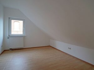 Schlafzimmer-oder-Büro-DG