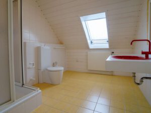 Badezimmer Kind 1