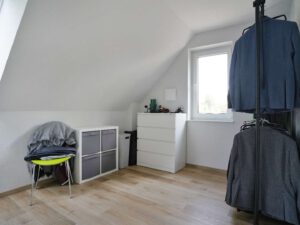 Schlafzimmer-Ansicht-II