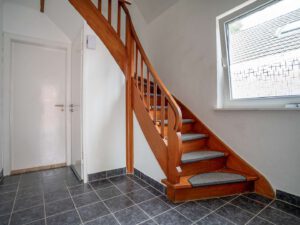 Flur / Treppenaufgang
