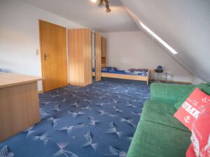 Schlafzimmer 1