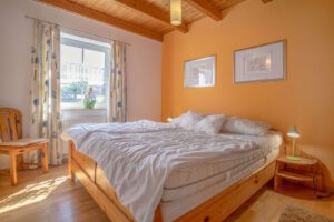 Schlafzimmer-EG