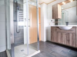 Badezimmer oben