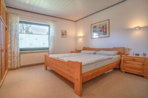 Schlafzimmer-EG
