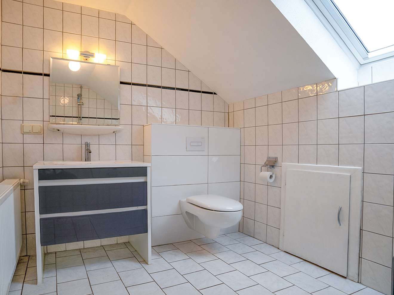 Badezimmer DG