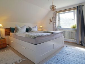 Schlafzimmer-DG