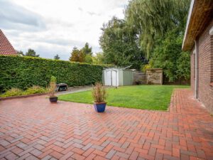 gemeinschaftliche Terrasse / Garten