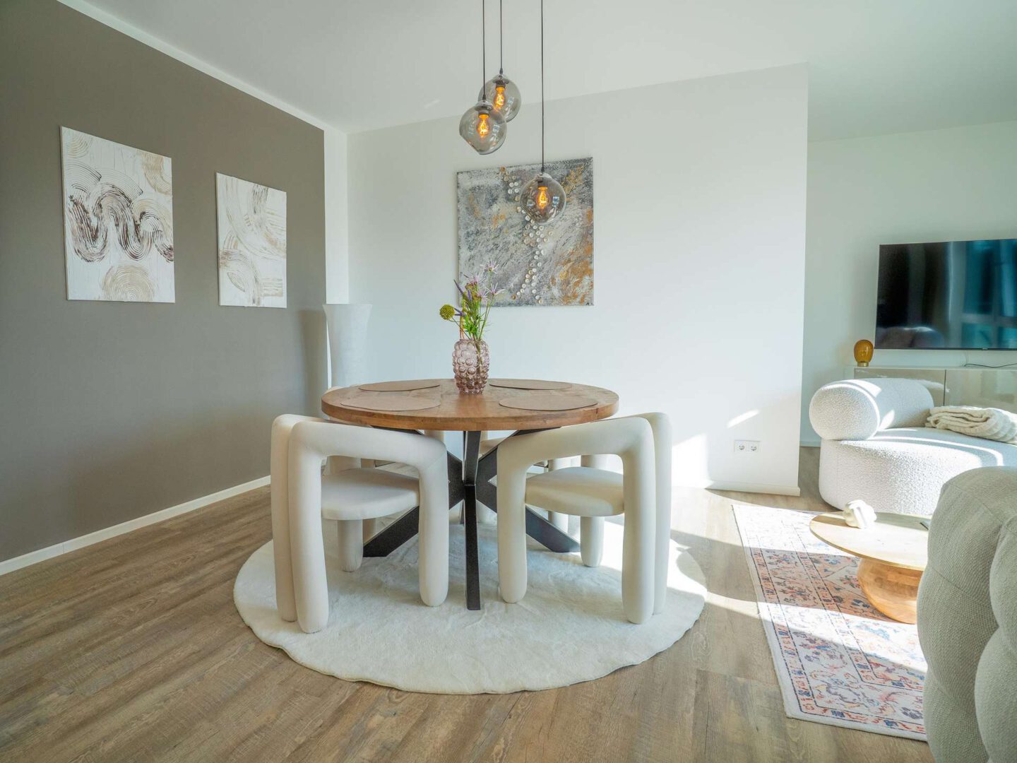 Wohn,- und Essbereich