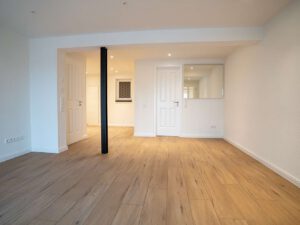 Wohn,- und Schlafzimmer