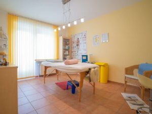 Behandlungsraum 1