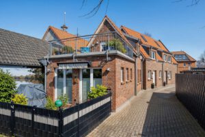 Rückansicht (KI optimiert)