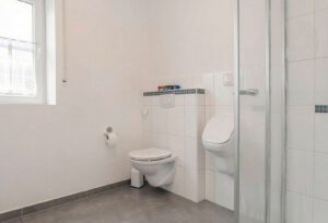 Badezimmer - (KI optimiert)