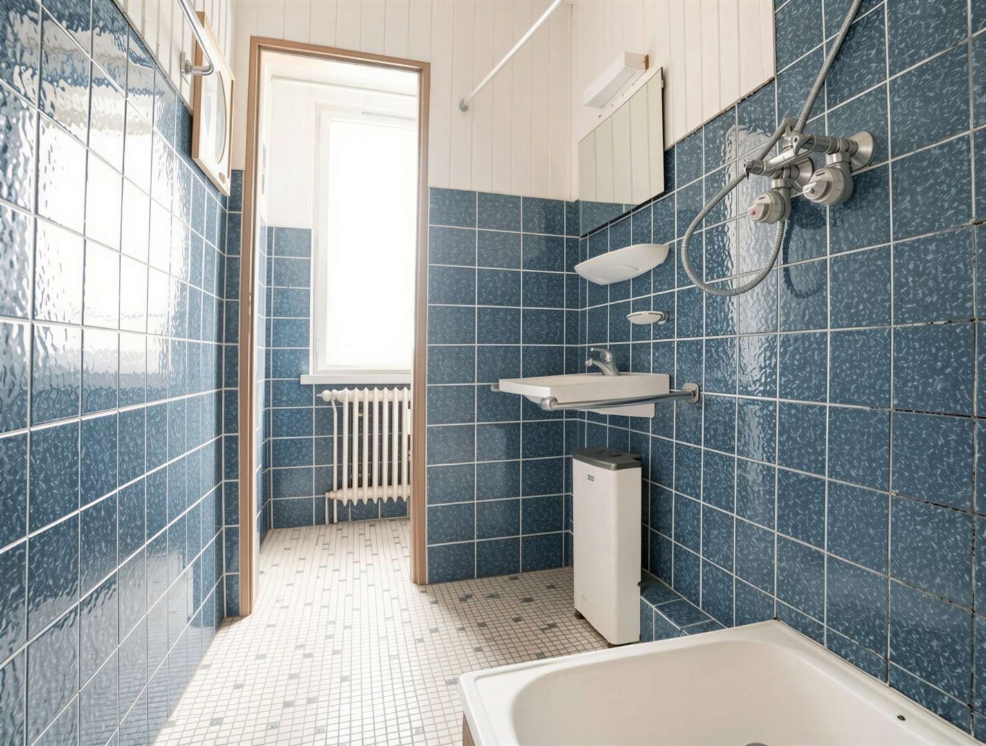 Badezimmer - (KI generiert)