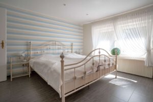 Schlafzimmer EG