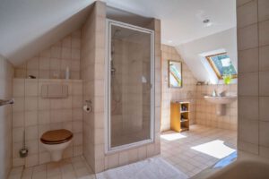 Badezimmer DG