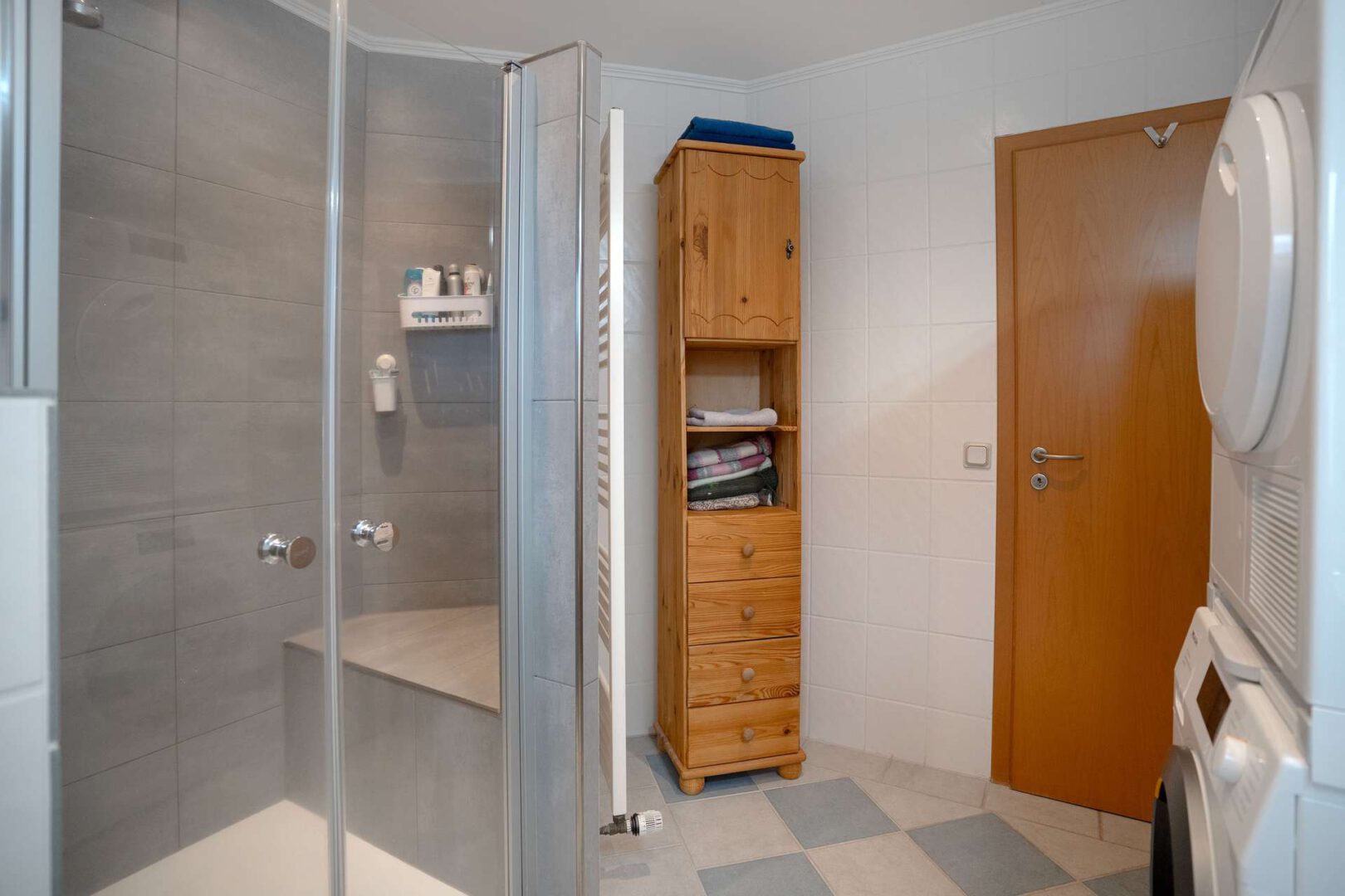 Dusche EG