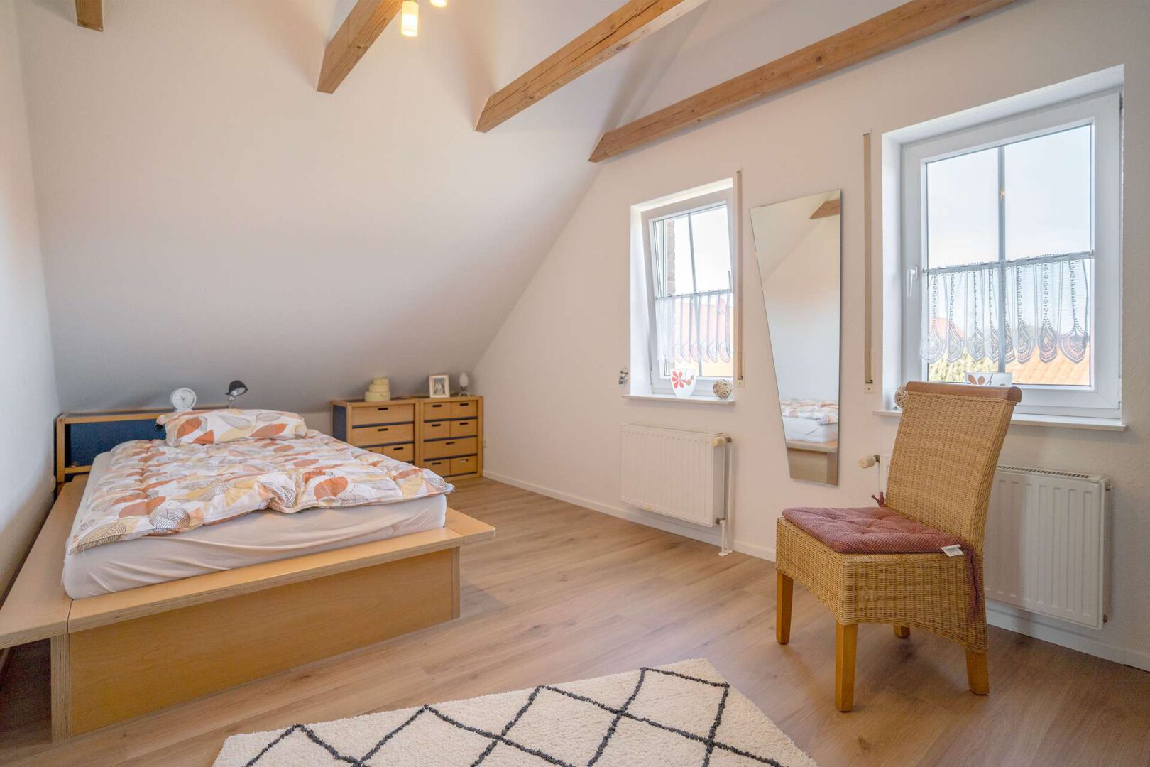 Schlafzimmer DG