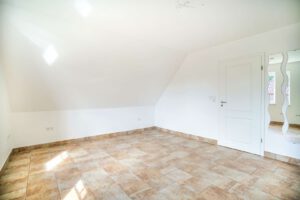 Dachgeschosszimmer