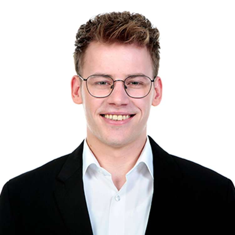 Herr Carsten Koßmann